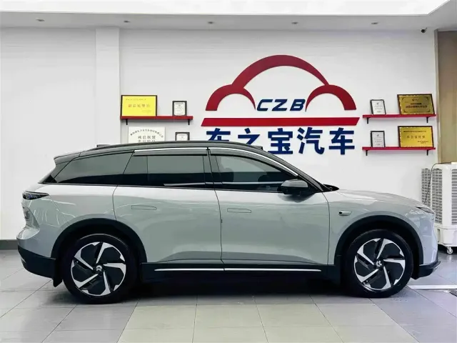 Nio ES6 — Фото автомобиля 9