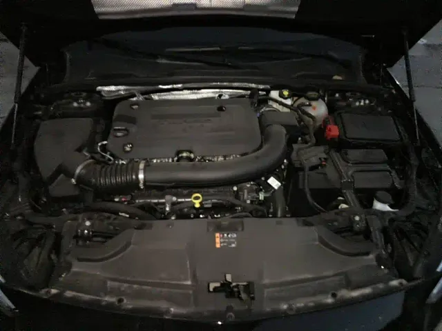 Buick Regal — Фото автомобиля 3