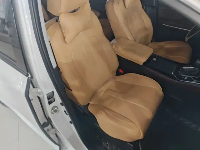 GAC Trumpchi M6 — Фото автомобиля 24