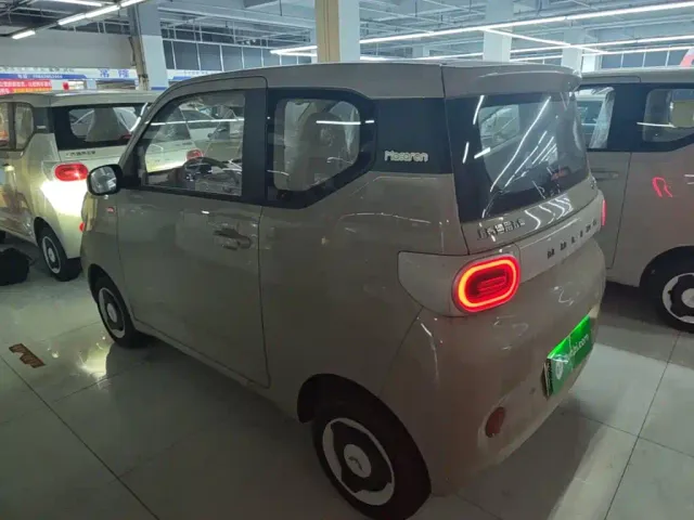 Wuling Hongguang Mini EV — Фото автомобиля 4