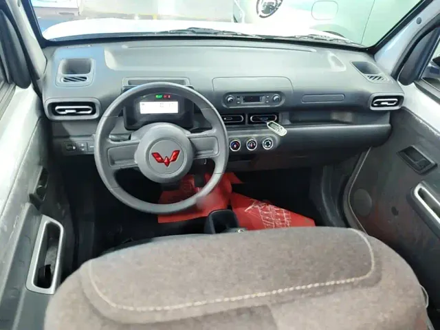 Wuling Motors Wuling Zhiguang NEV 2025 Standard Version — Фото автомобиля 9