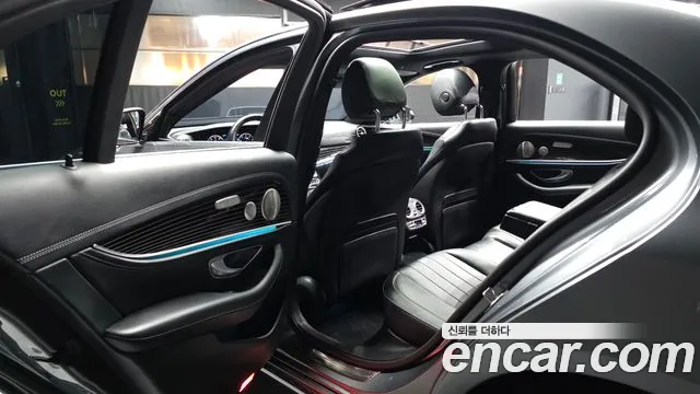 Mercedes-Benz E-Class W213 — Фото автомобиля 16