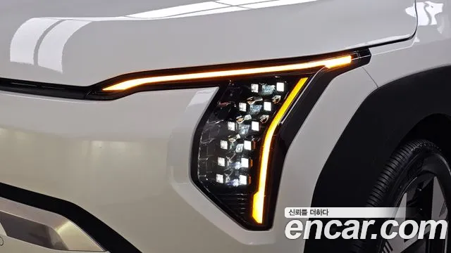 Kia EV3 — Фото автомобиля 21