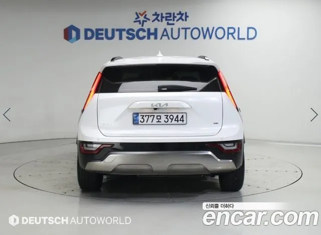 Kia Niro The All New Niro Signature — Фото автомобиля 3