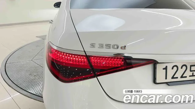 Mercedes-Benz S-Class — Фото автомобиля 11