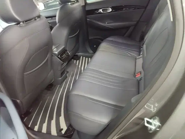 Geely Galaxy E5 — Фото автомобиля 16