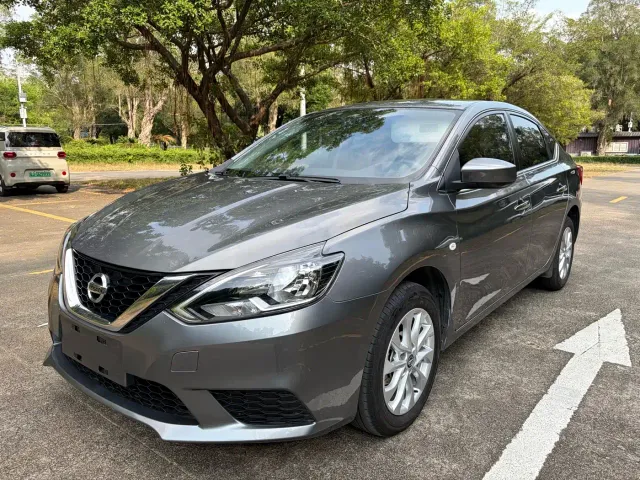 Фотография автомобиля — Nissan Sylphy