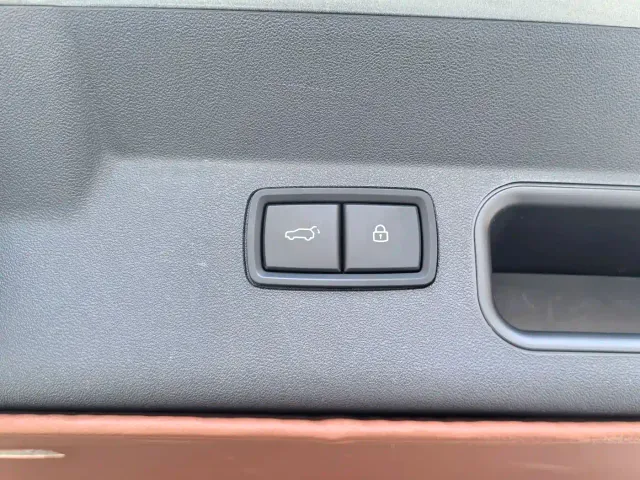 Li Auto ONE — Фото автомобиля 28