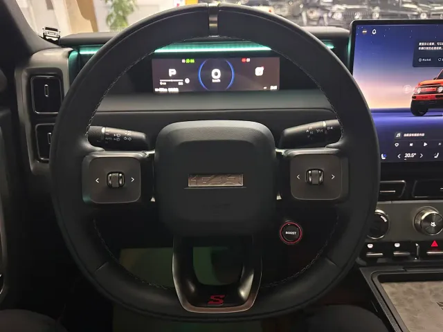 iCAR V23 — Фото автомобиля 15