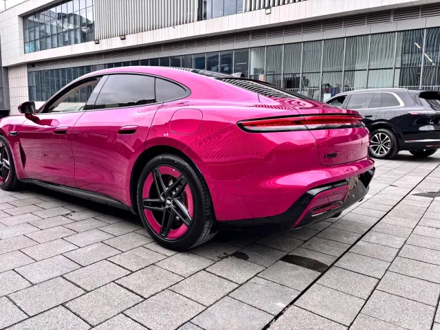 Shangjie Z7 — Фото автомобиля 8