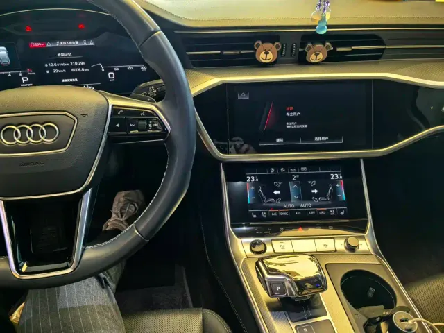 Audi A6 — Фото автомобиля 10
