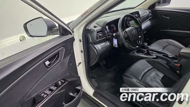 KG_Mobility_Ssangyong TIBOLI Very New Tivoli Бензин 1.5 2WD — Фото автомобиля 11