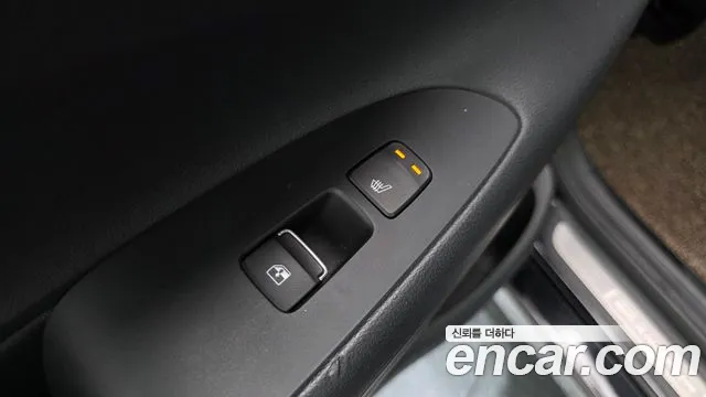 Hyundai Grandeur Новый Grandeur IG 3.0 LPi (Для проката) — Фото автомобиля 29