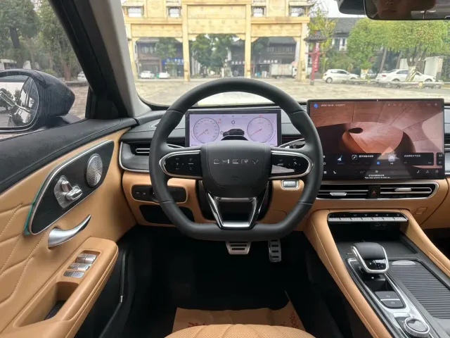 Chery Arrizo 8 PRO — Фото автомобиля 11
