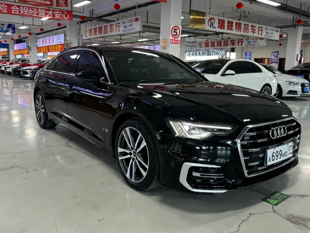 Audi A6L — Фото автомобиля 3
