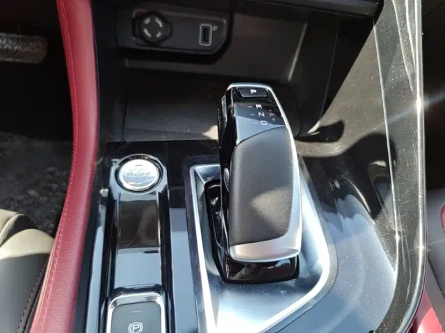 Dongfeng Fengshen AX7 — Фото автомобиля 13