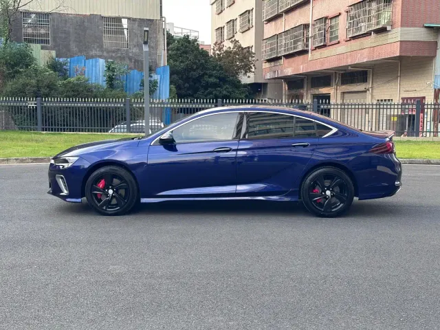 Buick Regal — Фото автомобиля 14