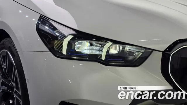 BMW i5 G60 — Фото автомобиля 7