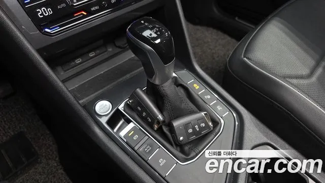 Volkswagen Tiguan — Фото автомобиля 9