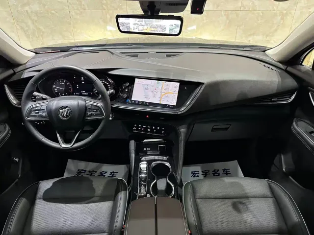 Buick Envision Plus — Фото автомобиля 9