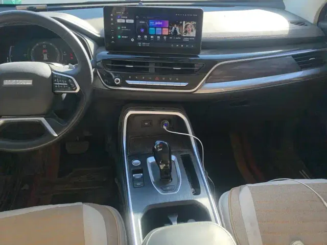 Haval H6 — Фото автомобиля 16