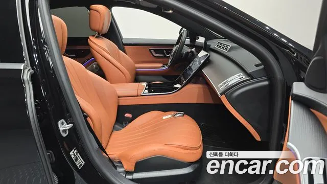 Mercedes-Benz S-Class — Фото автомобиля 24