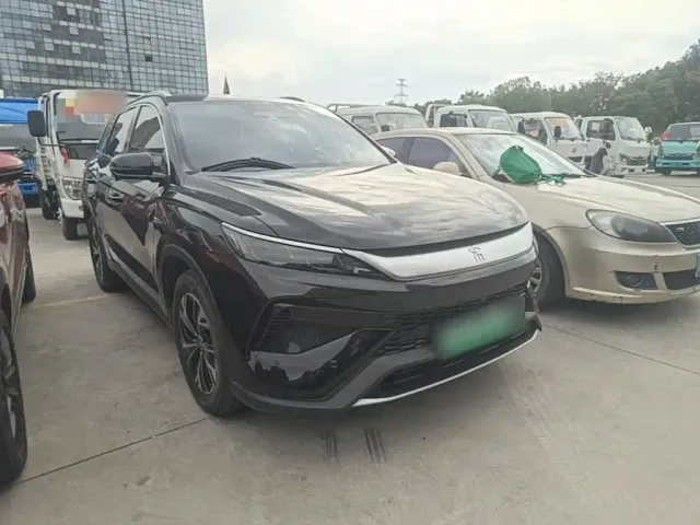 BYD Song Pro — Фото автомобиля 3