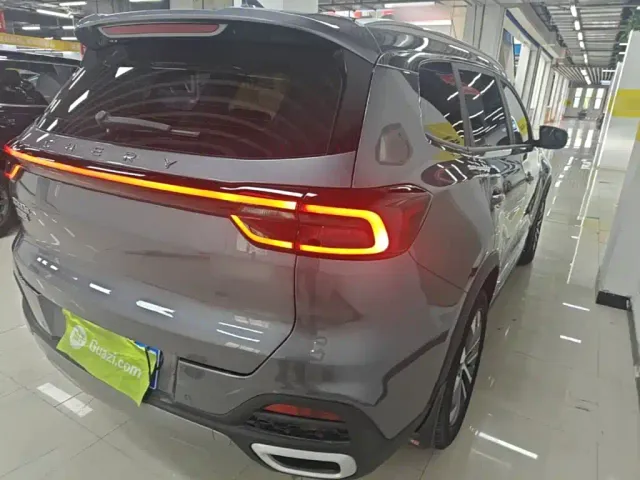 Chery Tiggo 8 — Фото автомобиля 6