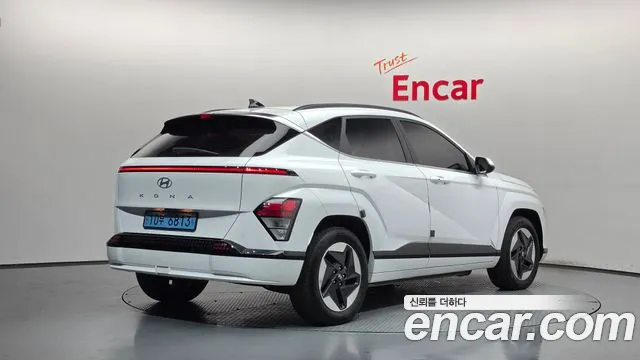 Hyundai Kona SX2 — Фото автомобиля 2