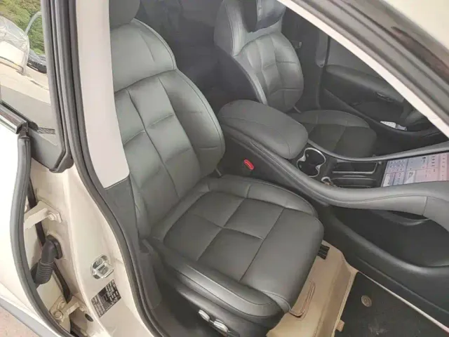 IM Motors IM L6 2024 Max Standard Edition — Фото автомобиля 24