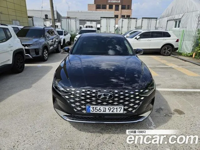Hyundai Grandeur Новый Grandeur IG — Фото автомобиля 2