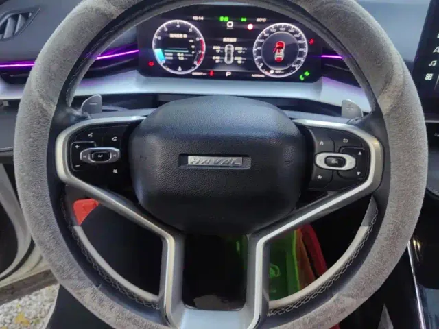 Haval H6 — Фото автомобиля 15