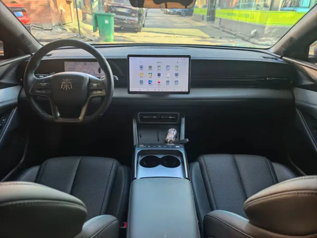 BYD Qin L — Фото автомобиля 13