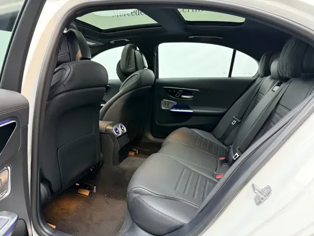 Mercedes-Benz C-Class — Фото автомобиля 15