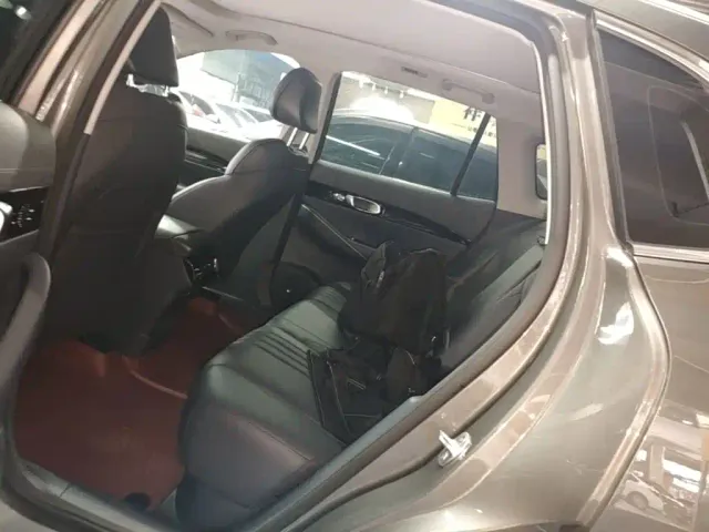 Geely Galaxy E5 — Фото автомобиля 16
