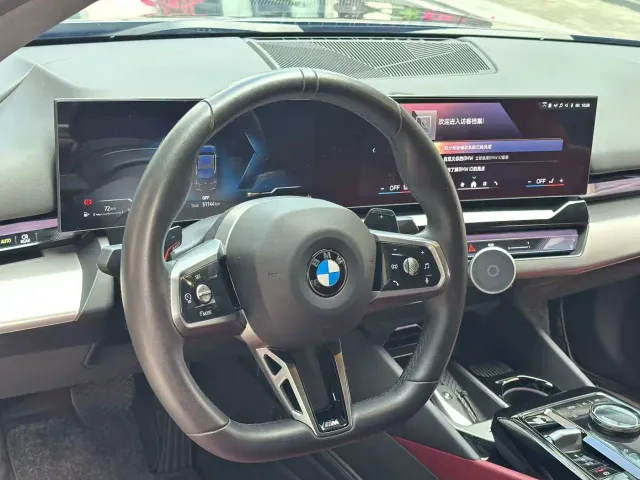 BMW 5 Series — Фото автомобиля 4