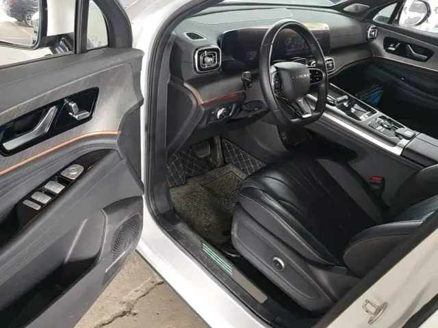 Chery Tiggo 9 — Фото автомобиля 15