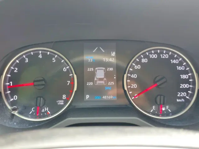 Toyota RAV4 — Фото автомобиля 16