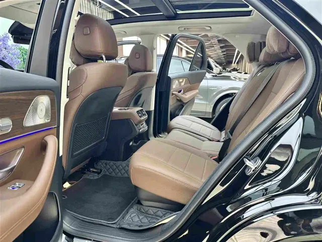 Mercedes-Benz GLE-Class — Фото автомобиля 10