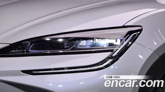 BYD Sealion 7 — Фото автомобиля 21