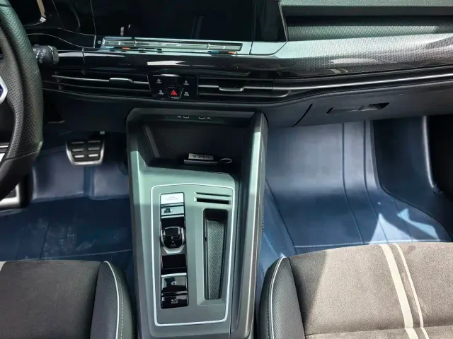 Volkswagen Golf 2023 Facelift 280TSI DSG R-Line Lite — Фото автомобиля 16