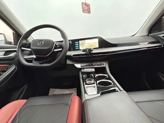 Changan Eado — Фото автомобиля 25