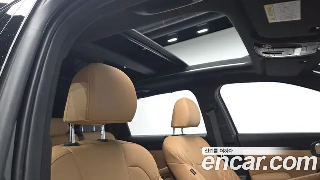 Kia Sorento Sorento 4-е поколение Бензин 2.5T 2WD — Фото автомобиля 17