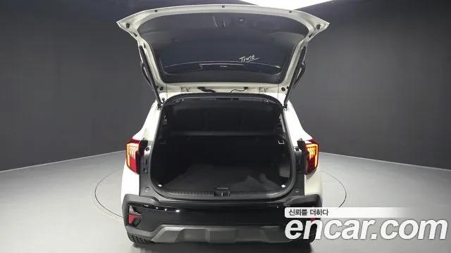 Kia Seltos Бензин 1.6 турбо 2WD — Фото автомобиля 27
