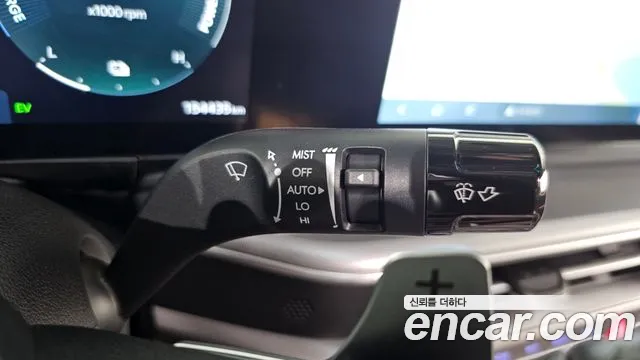 Hyundai Grandeur GN7 — Фото автомобиля 29
