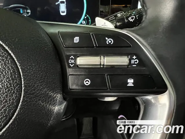 Hyundai Grandeur Grandeur (New) Hybrid — Фото автомобиля 16