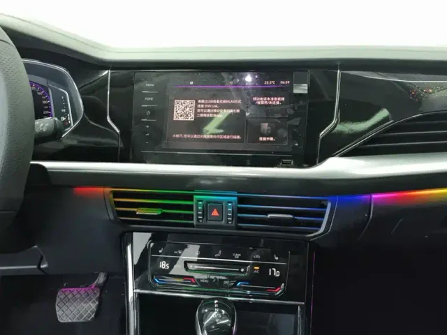 Volkswagen Passat — Фото автомобиля 13