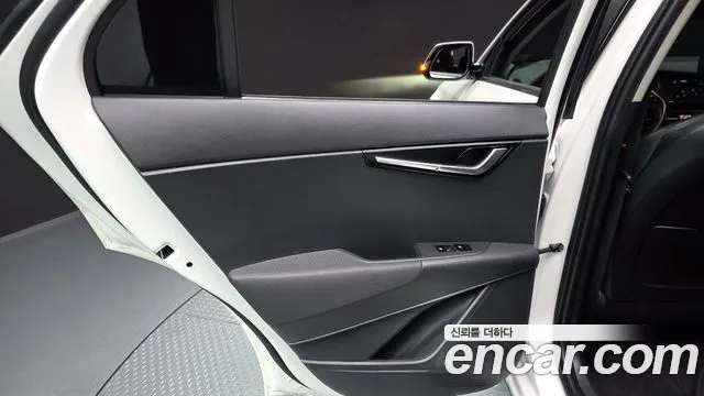 Kia Niro The All New Niro — Фото автомобиля 14