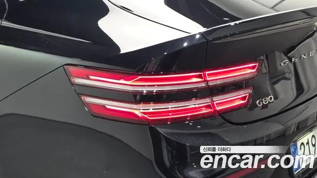 Genesis G80 RG3 — Фото автомобиля 8