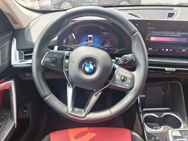 BMW X1 — Фото автомобиля 8